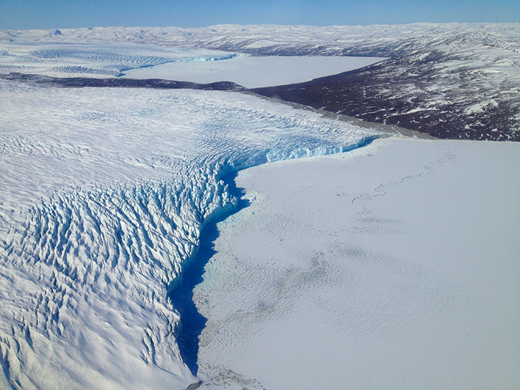 Visualization of glacier movement measurement